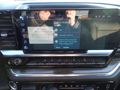 Used 2024 Chevrolet Silverado 1500 RST image 38