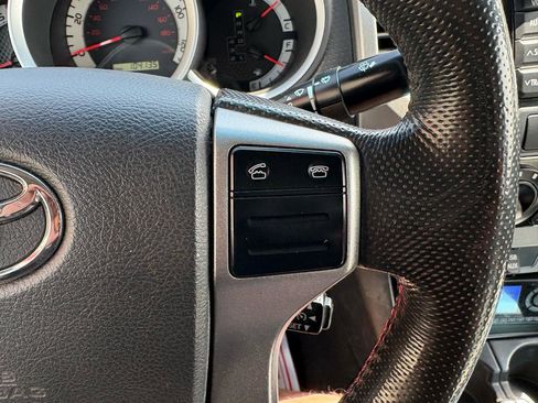 Used 2013 Toyota Tacoma 4x4 Double Cab image 17