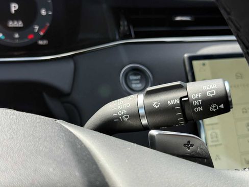 New 2026 Land Rover Range Rover Evoque S image 25