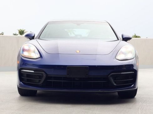 Certified 2022 Porsche Panamera 4 Platinum Edition image 6