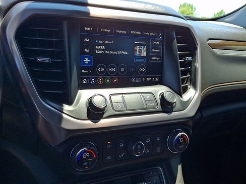 Used 2021 GMC Acadia AT4 w/ LPO, Floor Liner Package AWD/4WD image 24
