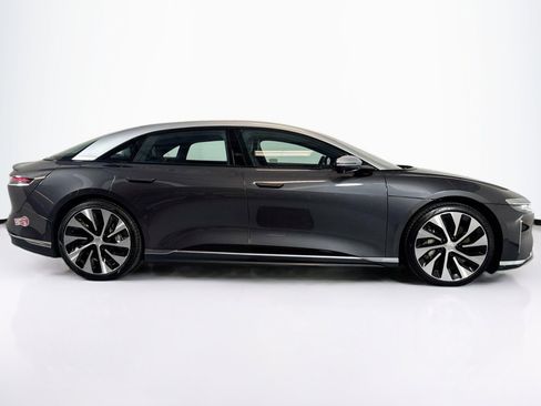 Used 2023 Lucid Air Grand Touring image 4