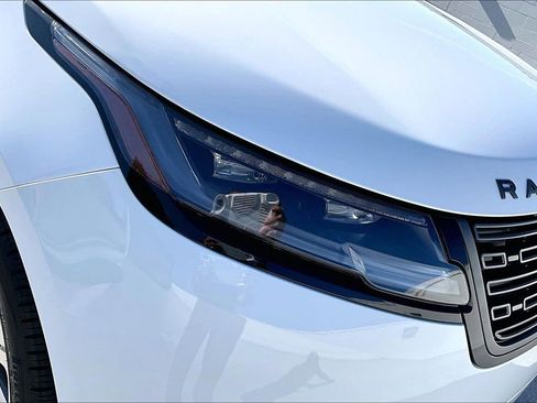 Certified 2024 Land Rover Range Rover Velar Dynamic SE AWD/4WD image 30