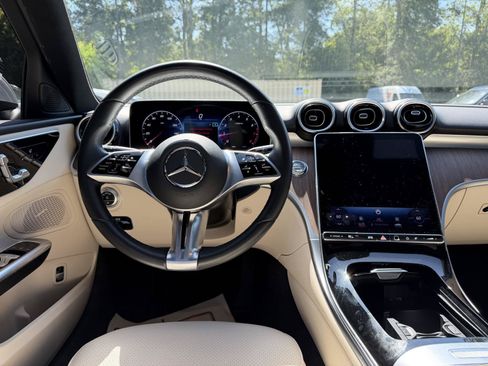 Certified 2024 Mercedes-Benz C 300 4MATIC Sedan image 18