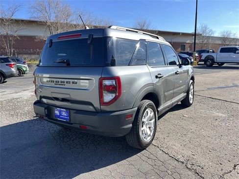 Used 2022 Ford Bronco Sport image 3