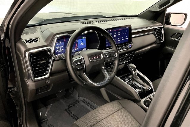 Used 2024 GMC Canyon Elevation w/ Convenience Package AWD/4WD image 16