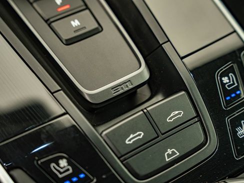 Used 2024 Porsche 911 Carrera S RWD image 48