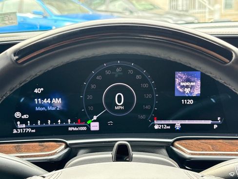 Certified 2023 Cadillac Escalade Sport Platinum image 7