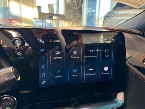 New 2025 Chevrolet Corvette E-Ray AWD/4WD image 18