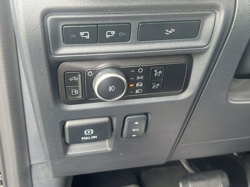 Used 2023 Ford F150 Lariat w/ Equipment Group 502A High image 15