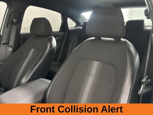 Used 2022 Honda Civic Sport image 9