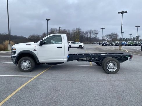 New 2026 RAM 4500 Tradesman w/ Chrome Appearance Group image 4