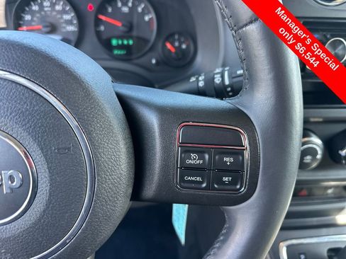 Used 2012 Jeep Patriot Latitude w/ Sun/Sound Group AWD/4WD image 17