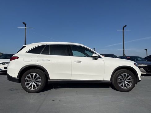 Certified 2026 Mercedes-Benz GLC 300 image 4