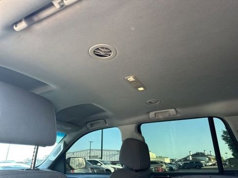 Used 2018 Chevrolet Tahoe LS RWD image 12