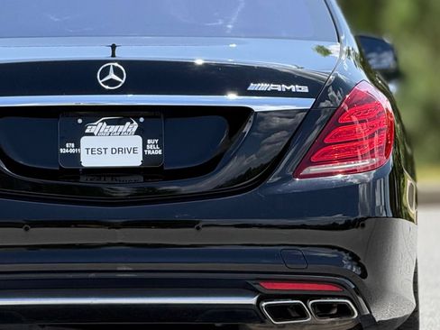Used 2015 Mercedes-Benz S 63 AMG 4MATIC Sedan image 17