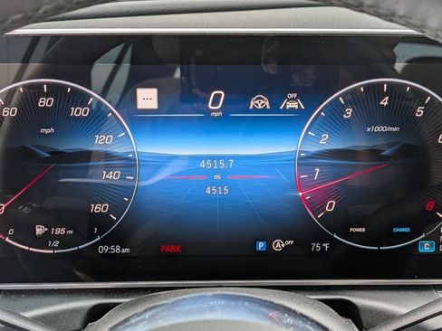Used 2026 Mercedes-Benz C 300 4MATIC Sedan image 7