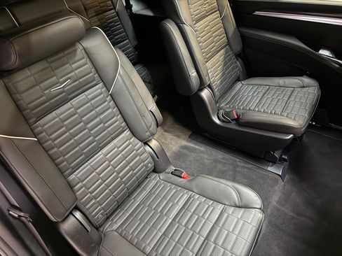 New 2026 Cadillac Escalade V w/ LPO, ONYX Package image 64