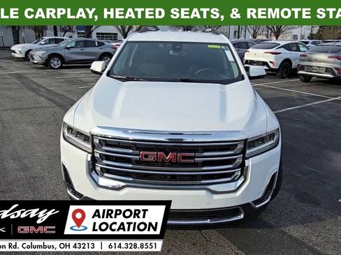 Used 2023 GMC Acadia SLE w/ Driver Convenience Package image 3