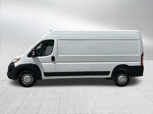 Used 2025 RAM ProMaster 3500 w/ Convenience Group FWD image 8