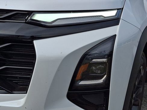 Used 2026 Chevrolet Equinox RS image 37