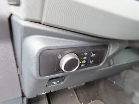 Used 2023 Ford Bronco 2-Door image 11