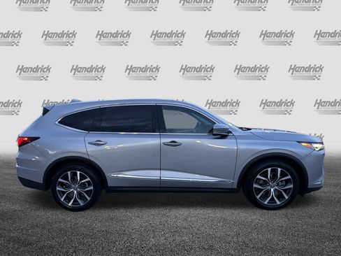 Used 2024 Acura MDX w/ Technology Package FWD image 11
