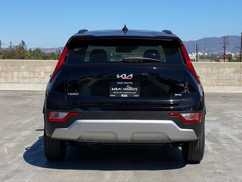 New 2026 Kia Niro EX FWD image 5