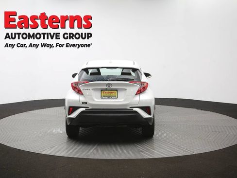 Used 2018 Toyota C-HR XLE FWD image 36