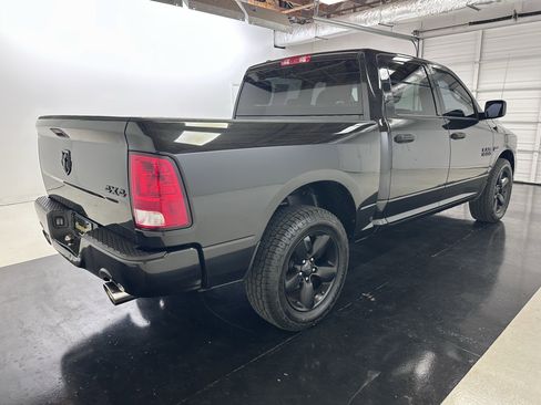 Used 2017 RAM 1500 Express w/ Black Ram 1500 Express Group image 14