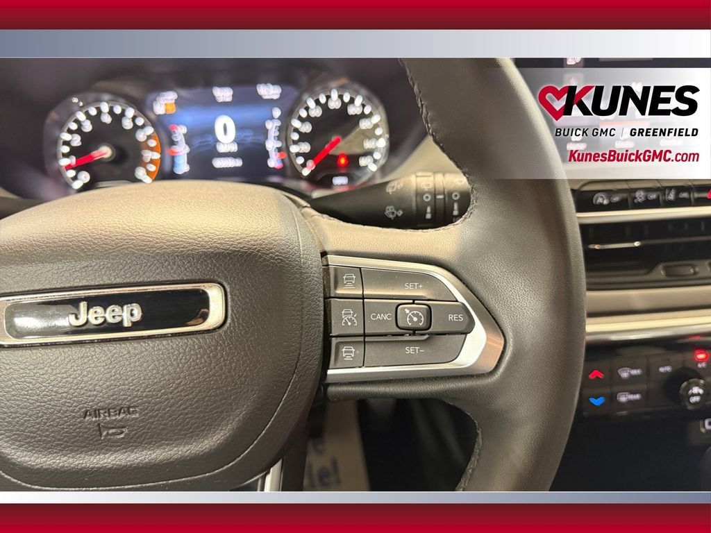 Used 2024 Jeep Compass Limited AWD/4WD image 18