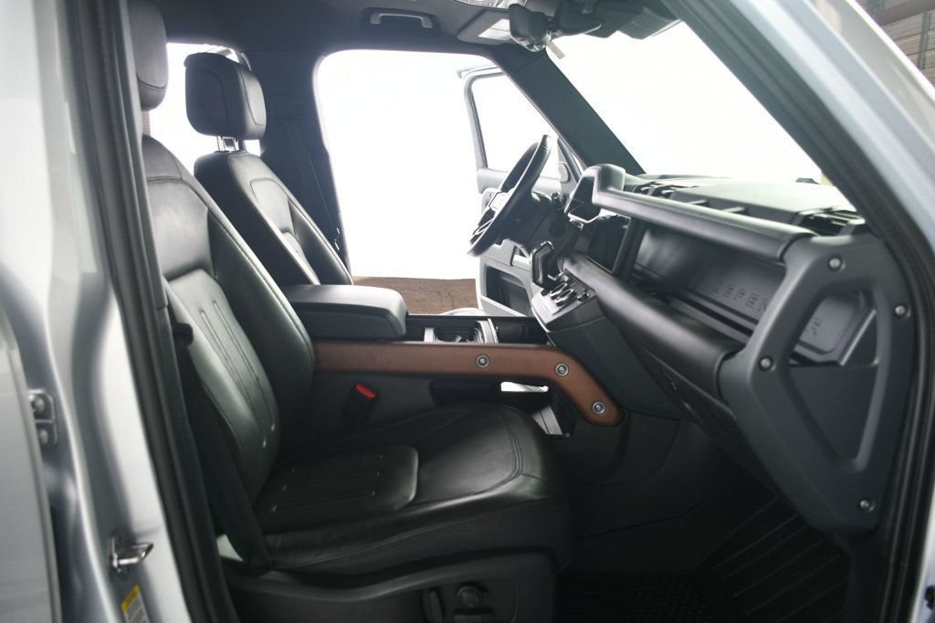 Used 2021 Land Rover Defender 110 X AWD/4WD image 30