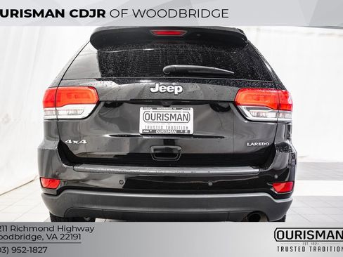 Used 2019 Jeep Grand Cherokee Laredo w/ Security & Convenience Group image 6