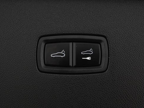Used 2023 Porsche Cayenne Turbo GT AWD/4WD image 11