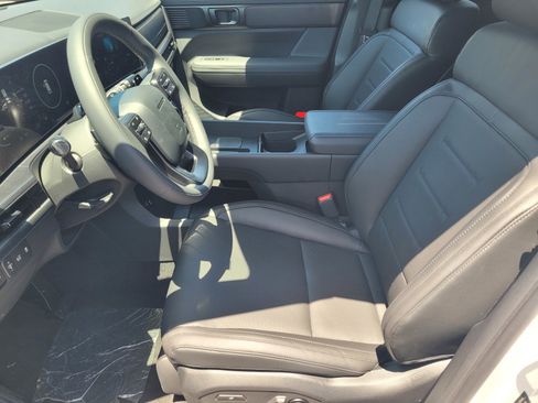 New 2025 Hyundai Santa Fe Calligraphy image 17