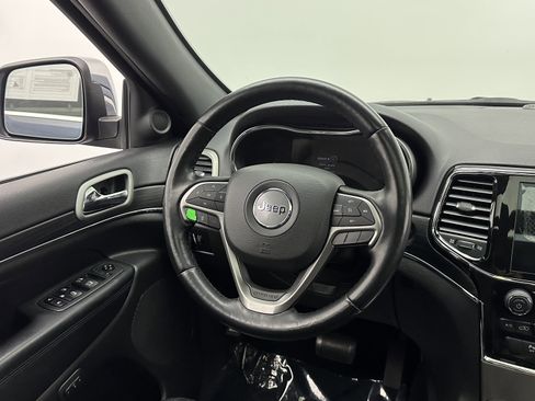 Used 2021 Jeep Grand Cherokee Limited w/ Luxury Group II image 27