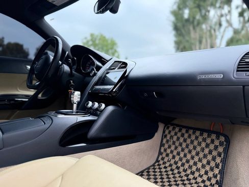Used 2012 Audi R8 V8 AWD/4WD image 31