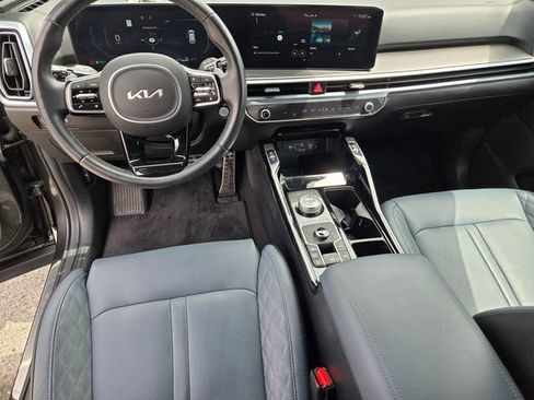 Used 2025 Kia Sorento SX Prestige AWD/4WD image 29