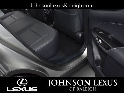 Used 2024 Lexus NX 250 FWD image 13