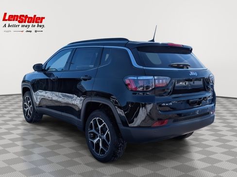 New 2026 Jeep Compass Limited AWD/4WD image 2