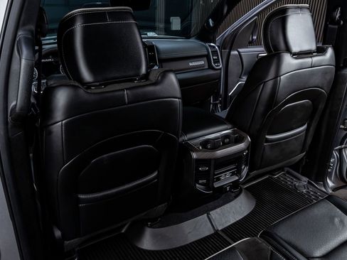 Used 2025 RAM 1500 Laramie w/ Sport Appearance Package image 33