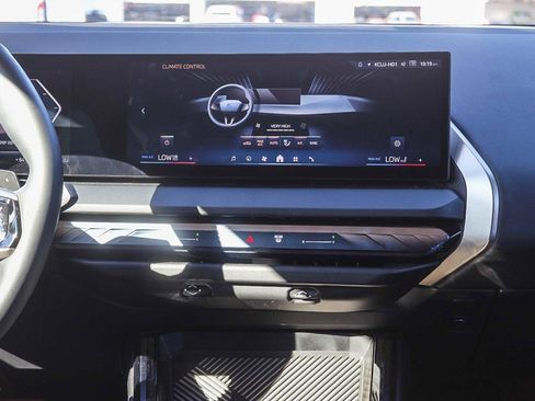 Used 2025 BMW X3 xDrive30i image 13