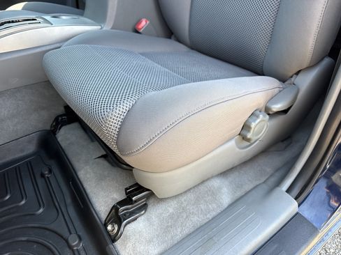 Used 2006 Toyota Tacoma PreRunner RWD image 12