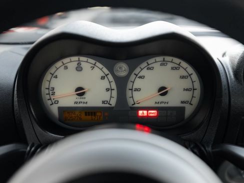 Used 2005 Lotus Elise RWD image 27
