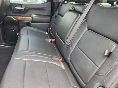 Used 2021 Chevrolet Silverado 1500 LT AWD/4WD image 12