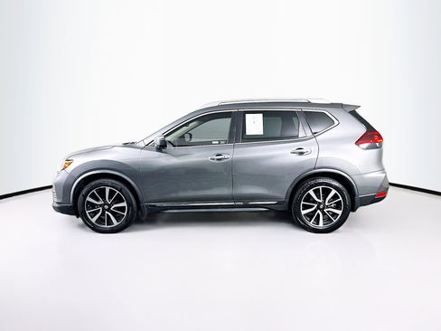 Used 2018 Nissan Rogue SL w/ Premium Package FWD image 4