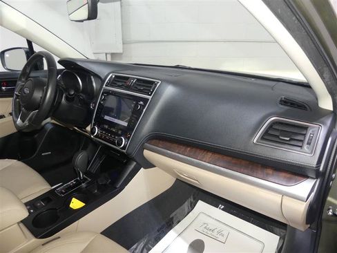 Used 2019 Subaru Outback 2.5i Limited w/ Popular Package #2 AWD/4WD image 25