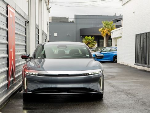 Used 2024 Lucid Air Touring AWD/4WD image 34