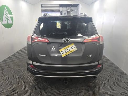 Used 2017 Toyota RAV4 XLE w/ Plus Special Value Package AWD/4WD image 5