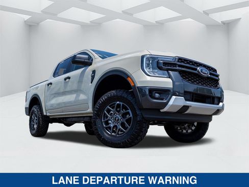 New 2025 Ford Ranger XLT w/ Equipment Group 301A High RWD image 34